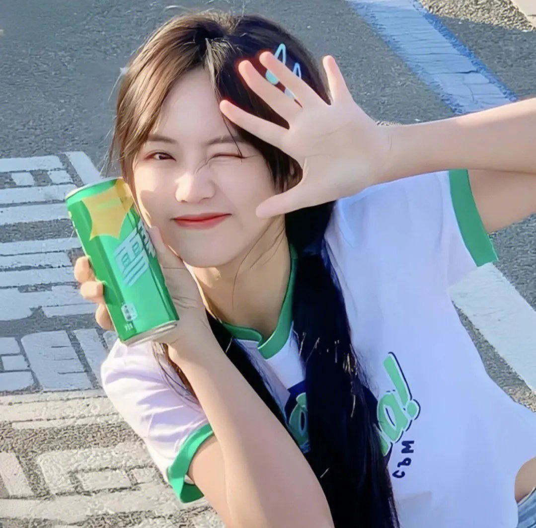 离家后我独自盛放